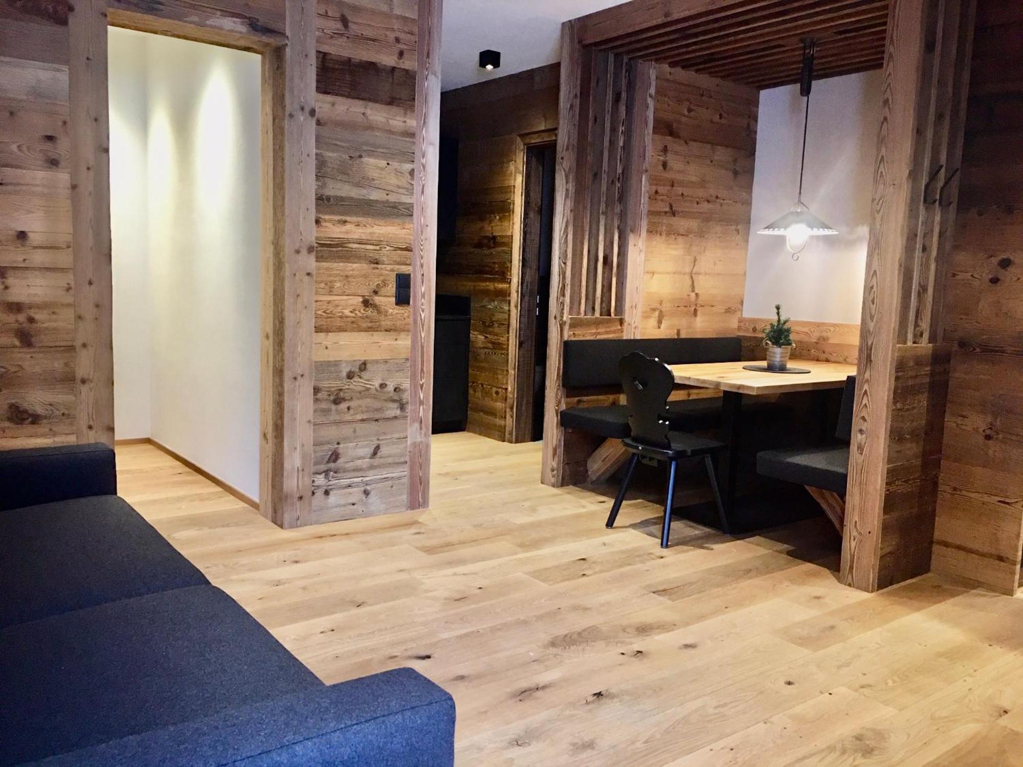 Appartements Innerkofler Mountain Home San Candido Rom bilde